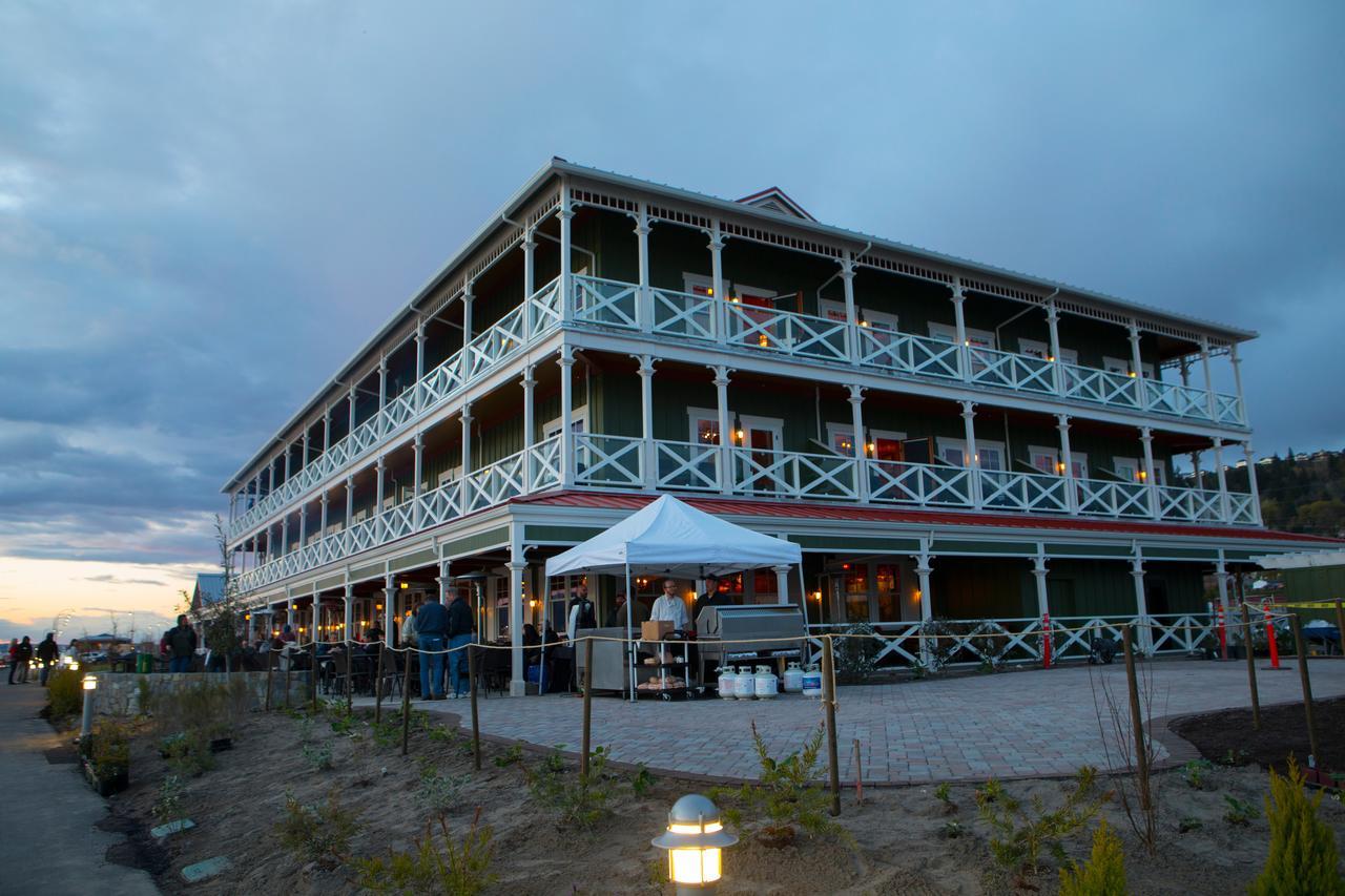 Mcmenamins Kalama Harbor Lodge Exteriér fotografie