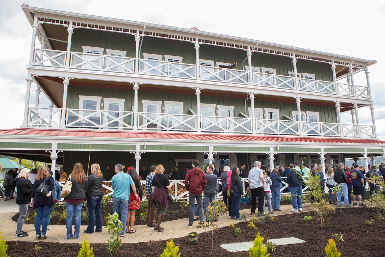 Mcmenamins Kalama Harbor Lodge Exteriér fotografie