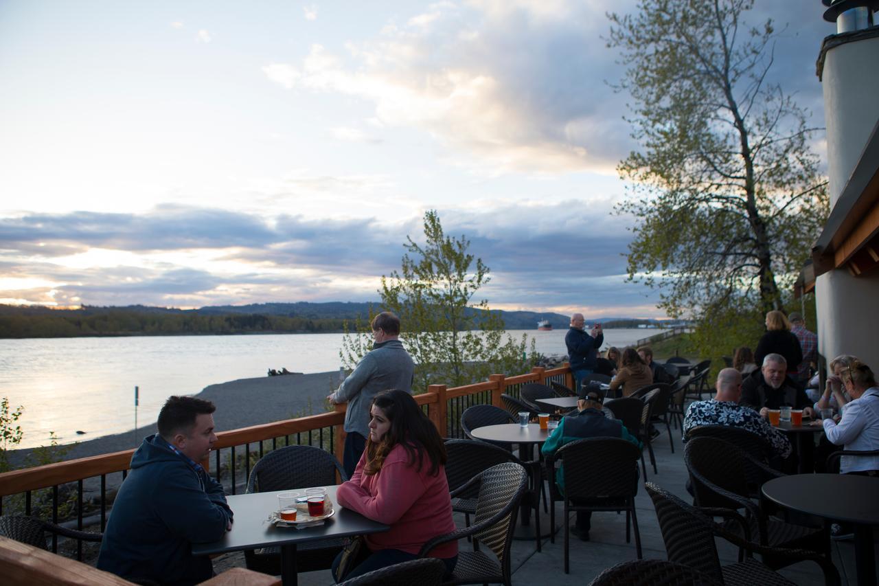 Mcmenamins Kalama Harbor Lodge Exteriér fotografie